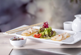 TUI Cruises Mein Schiff 4 Interior Hanami 3.jpg